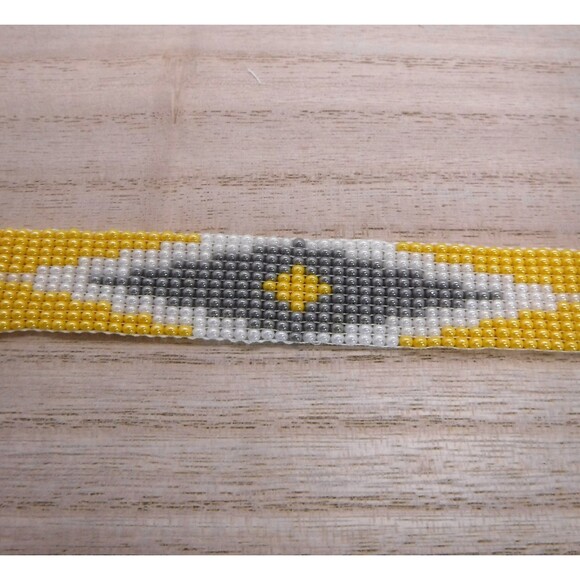 Loom Beaded Bracelet Yellow - Picture 4 of 4